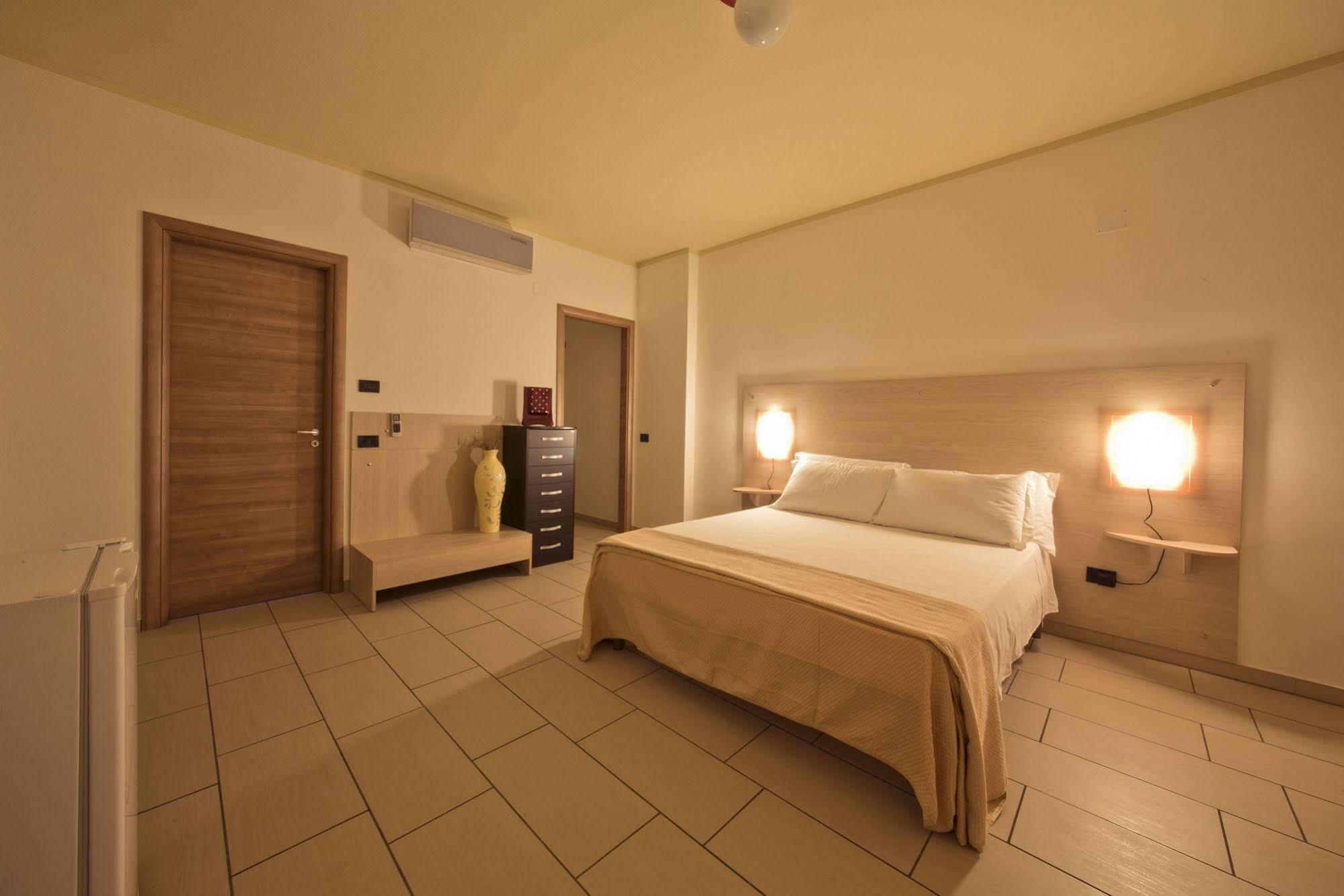 Longomare 3* Corigliano Calabro